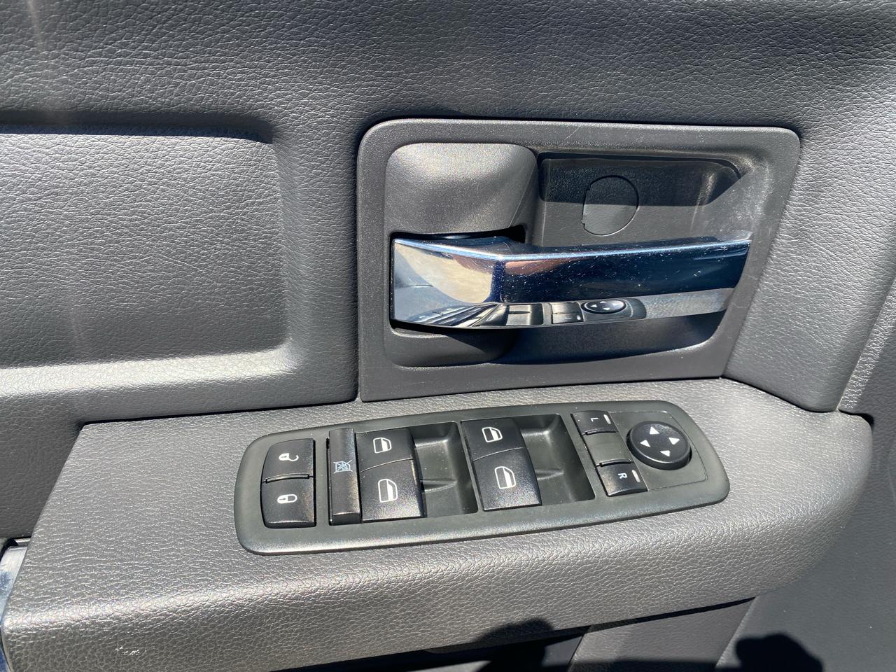 Dodge Ram 1500 SLT Crew Cab 4WD 2009