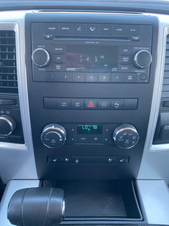 Dodge Ram 1500 SLT Crew Cab 4WD 2009