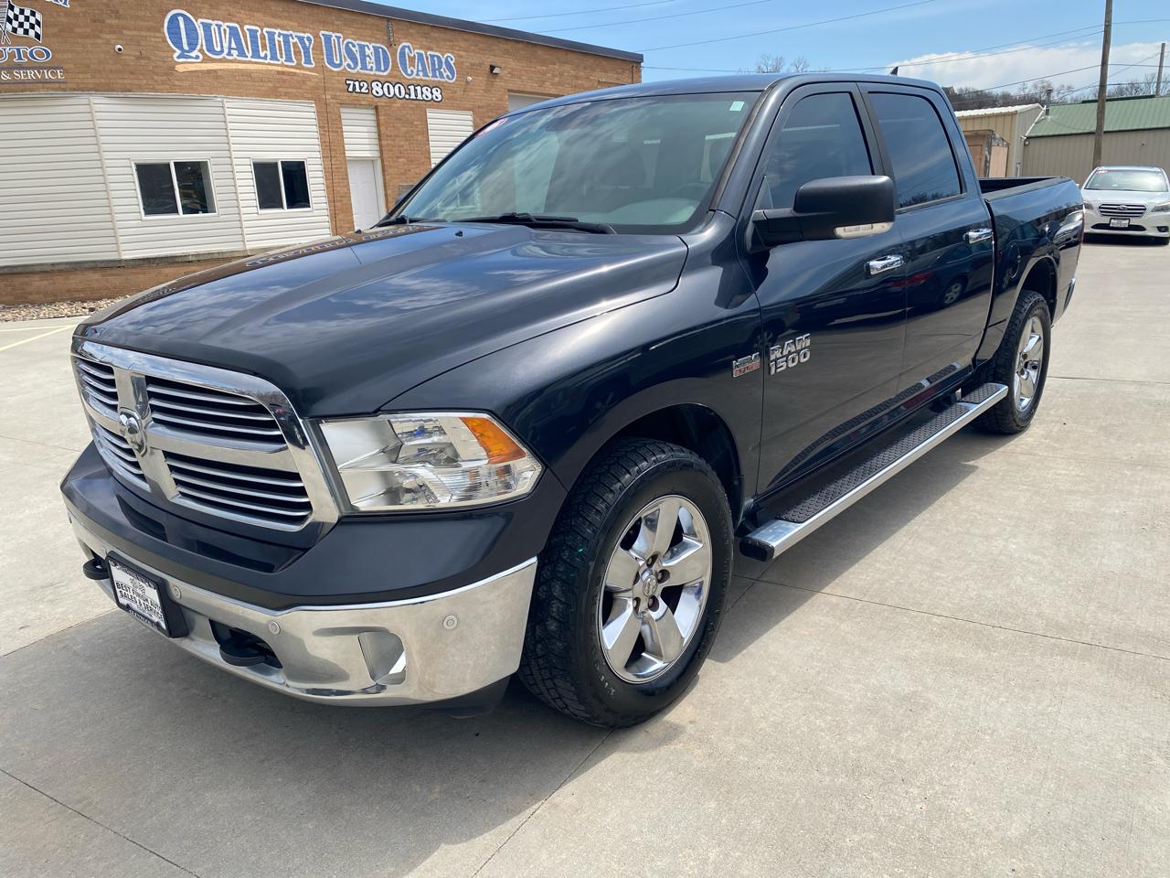 RAM 1500 4WD Crew Cab 140.5" Lone Star 2016