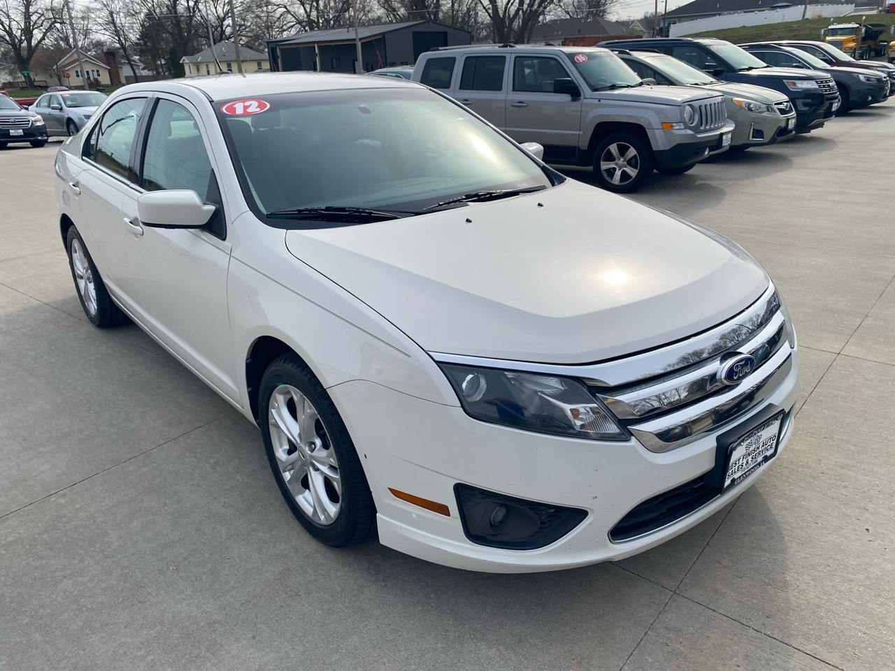 Ford Fusion SE 2012