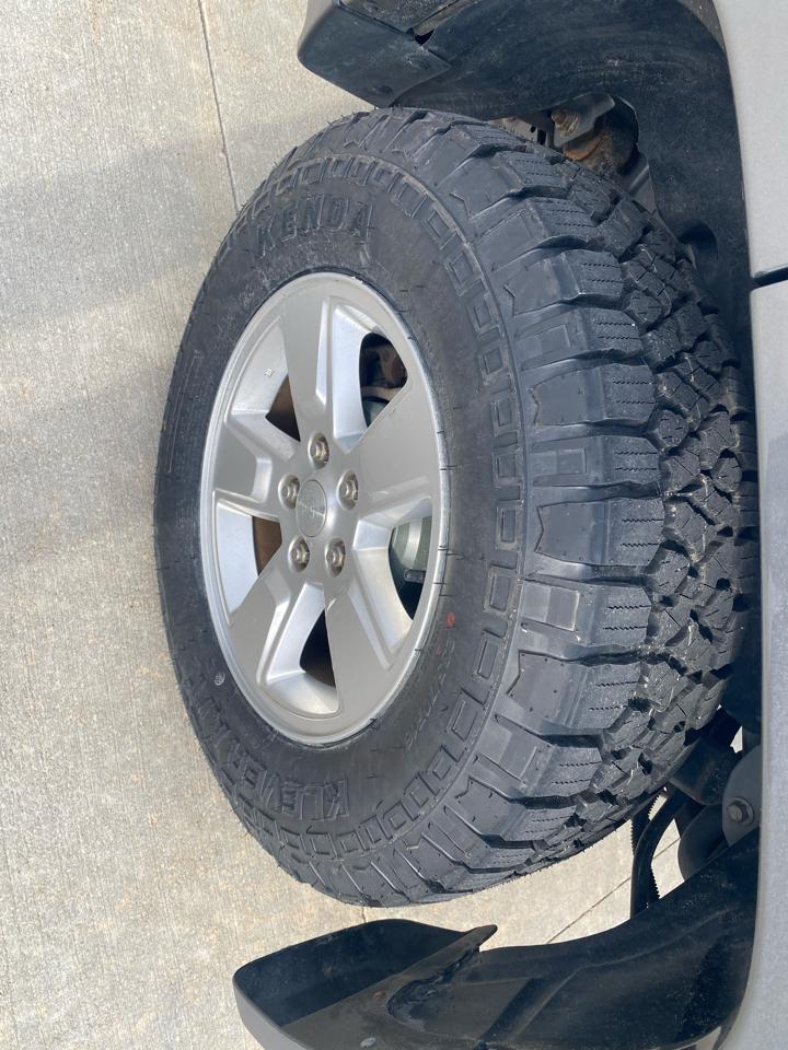 Jeep Liberty Sport 4WD 2012