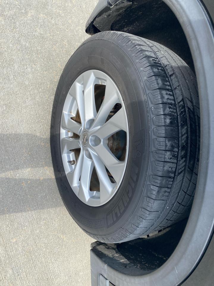 Nissan Rogue SV AWD 2015