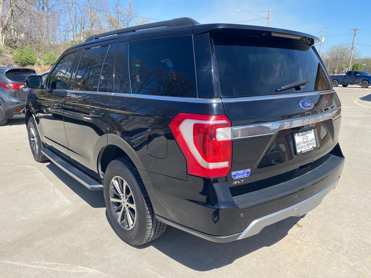 Ford Expedition XLT 4WD 2019