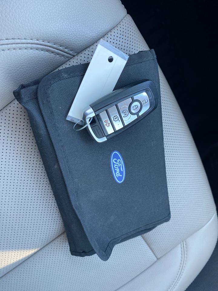 Ford Expedition XLT 4WD 2019