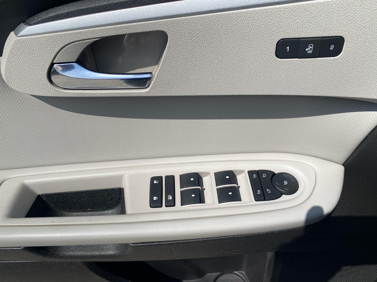 Chevrolet Traverse LTZ AWD 2012