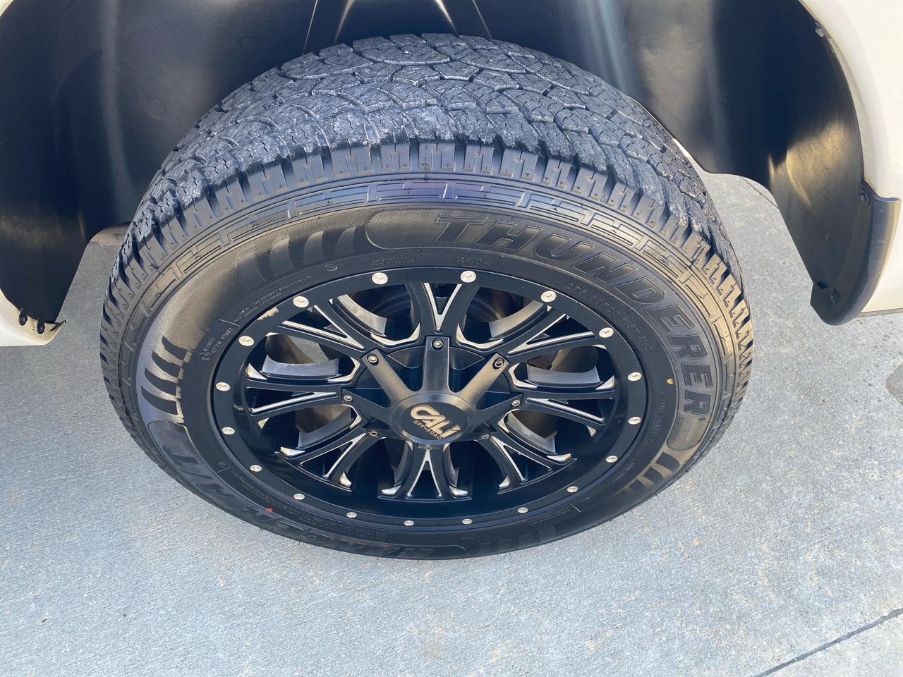 RAM 1500 4WD Crew Cab 140.5" Big Horn 2017