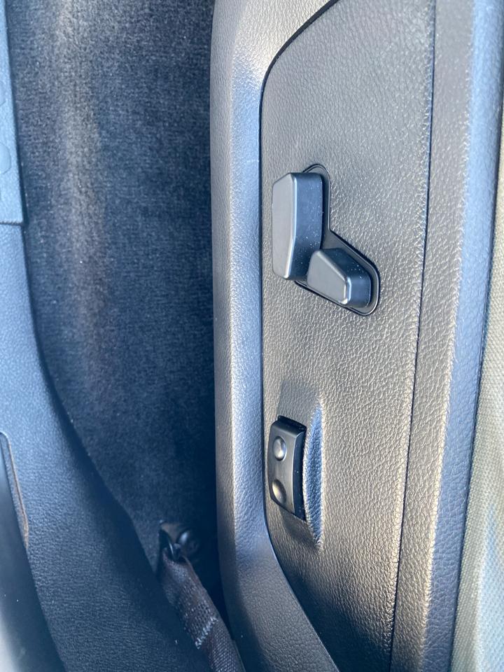 RAM 1500 4WD Crew Cab 140.5" Big Horn 2017