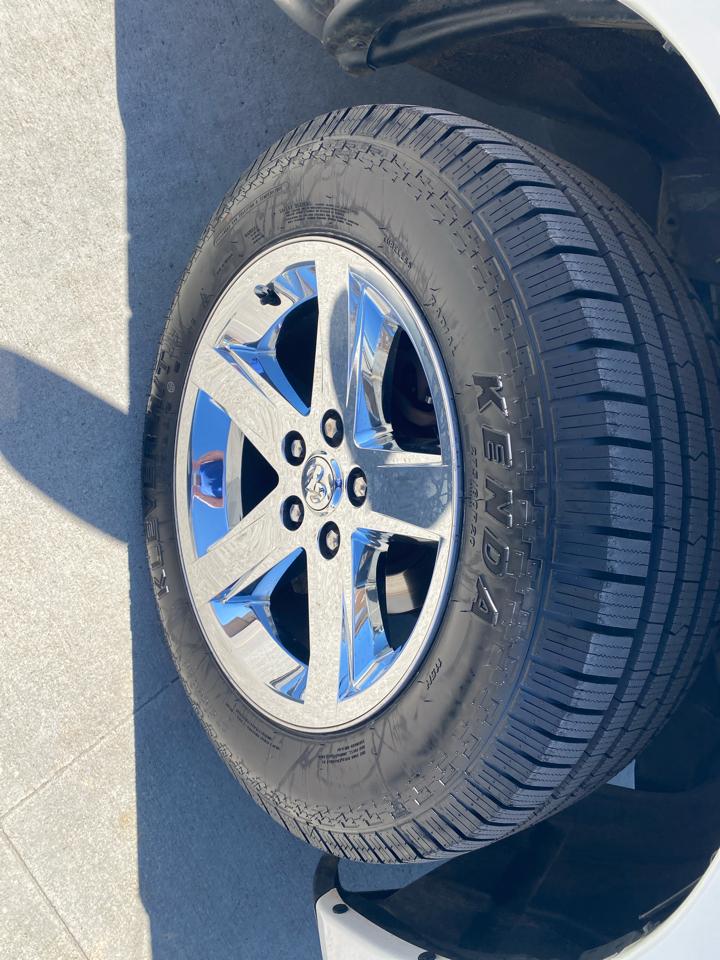 RAM 1500 4WD Reg Cab 120.5" ST 2012