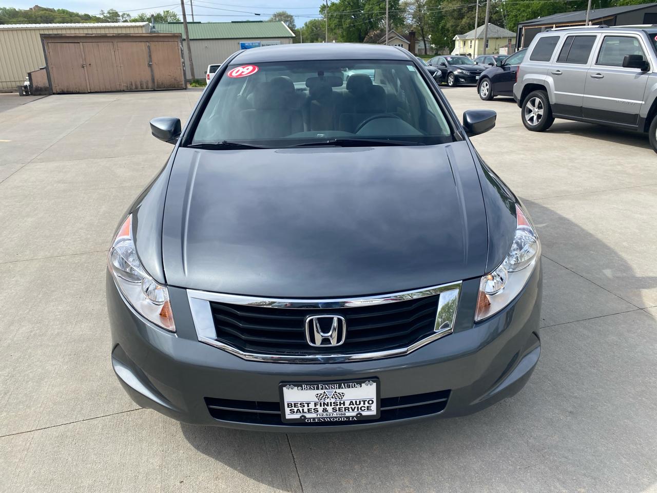 Honda Accord LX sedan AT 2009