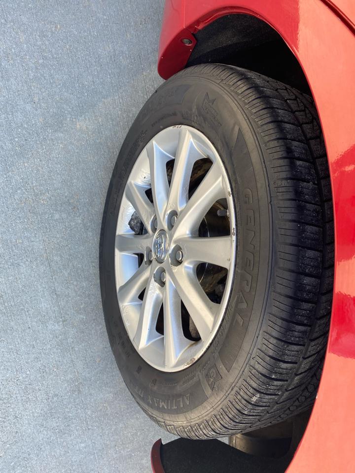 Toyota Camry LE V6 6-Spd AT 2010