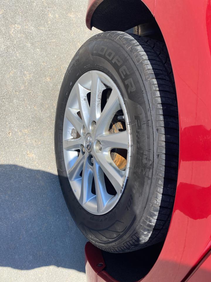 Toyota Camry LE V6 6-Spd AT 2010