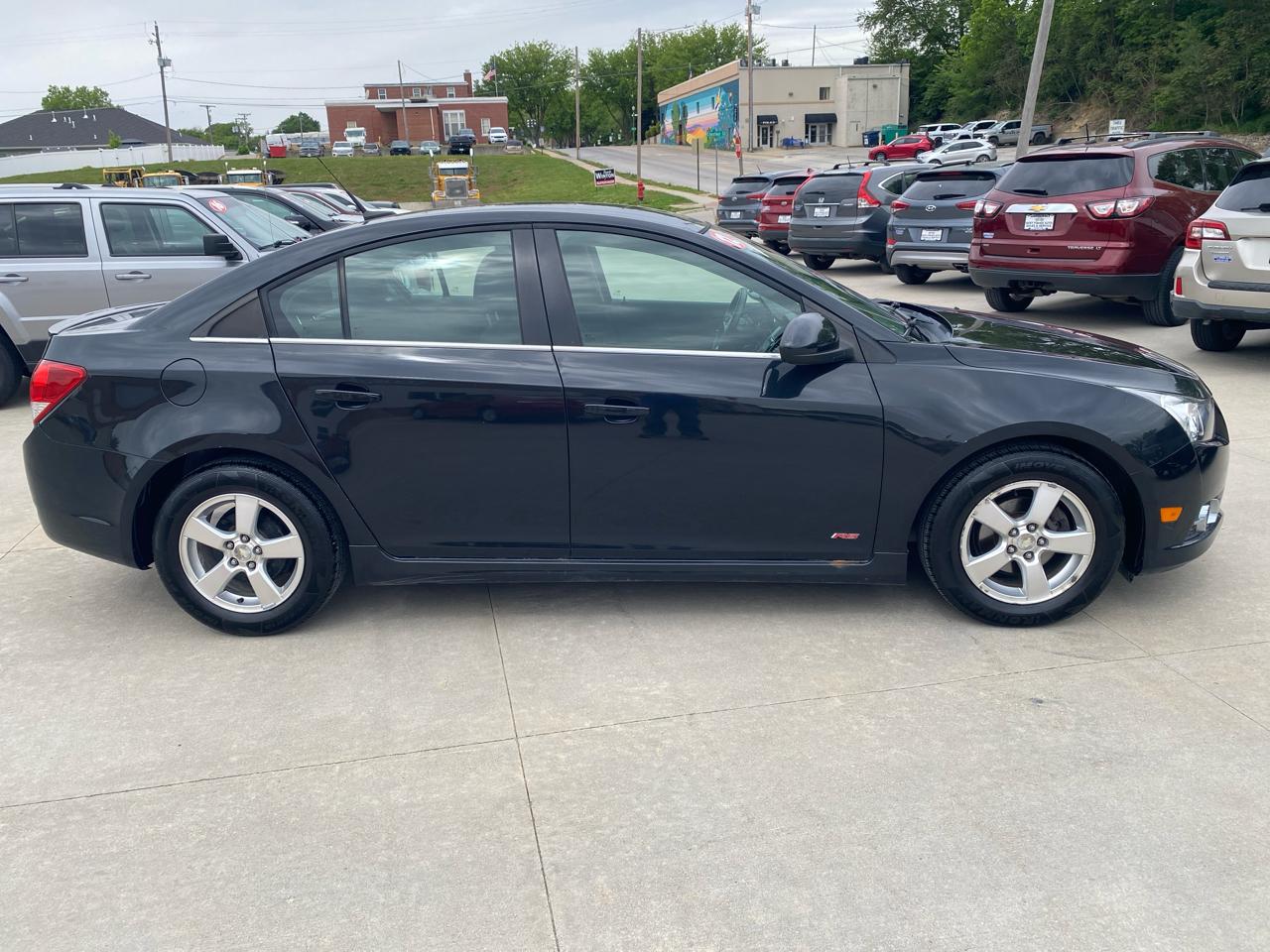 Chevrolet Cruze 1LT 2012