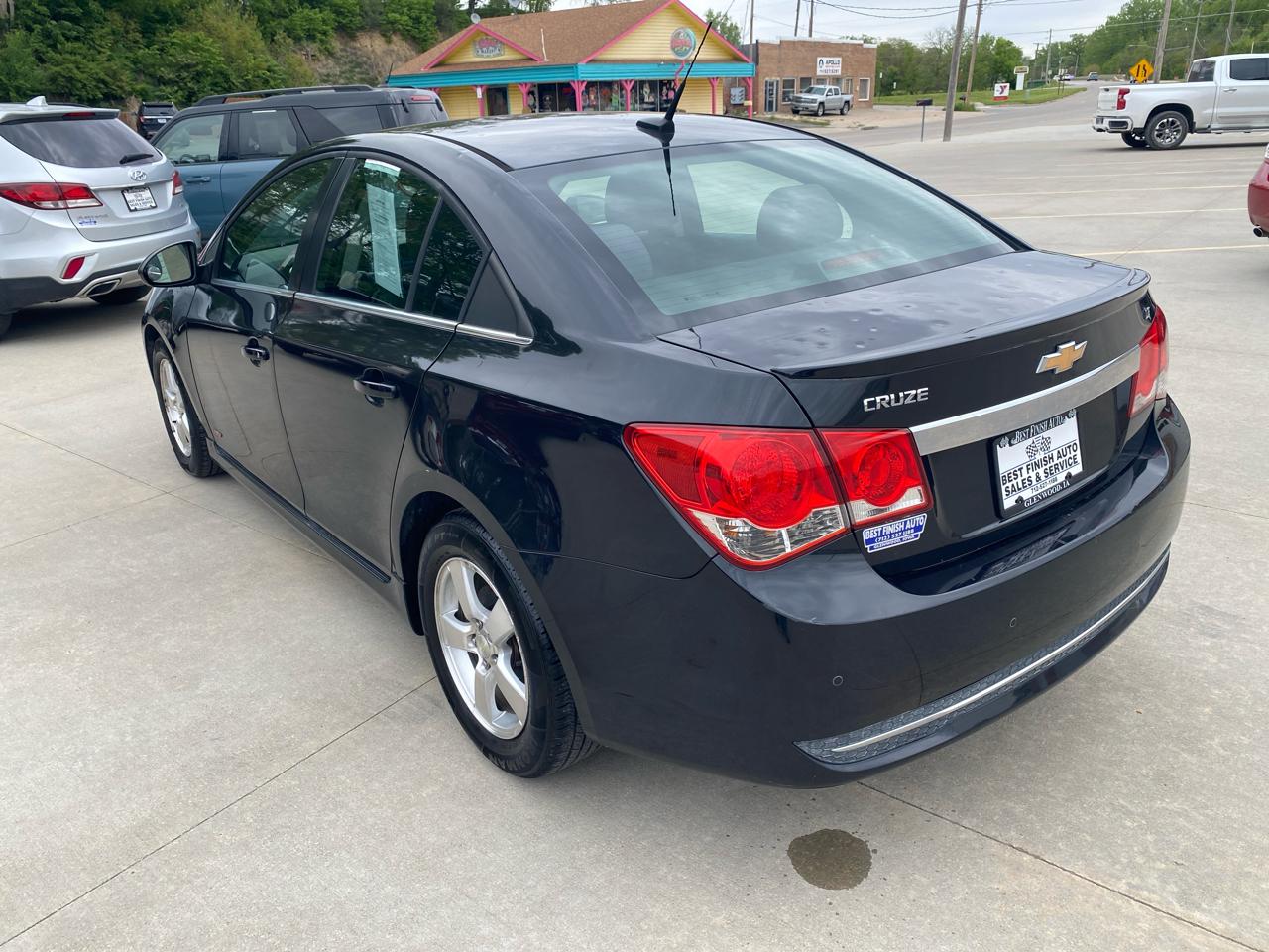 Chevrolet Cruze 1LT 2012
