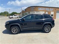 2020 Jeep Cherokee 