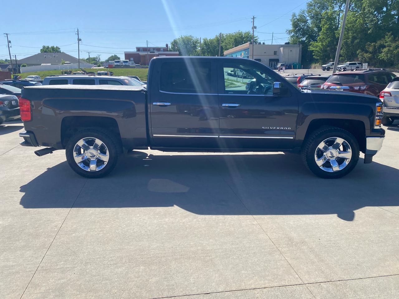Chevrolet Silverado 1500 4WD Crew Cab 143.5" LTZ 2015
