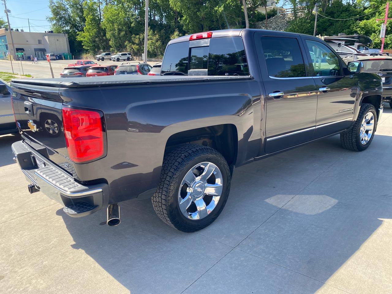 Chevrolet Silverado 1500 4WD Crew Cab 143.5" LTZ 2015