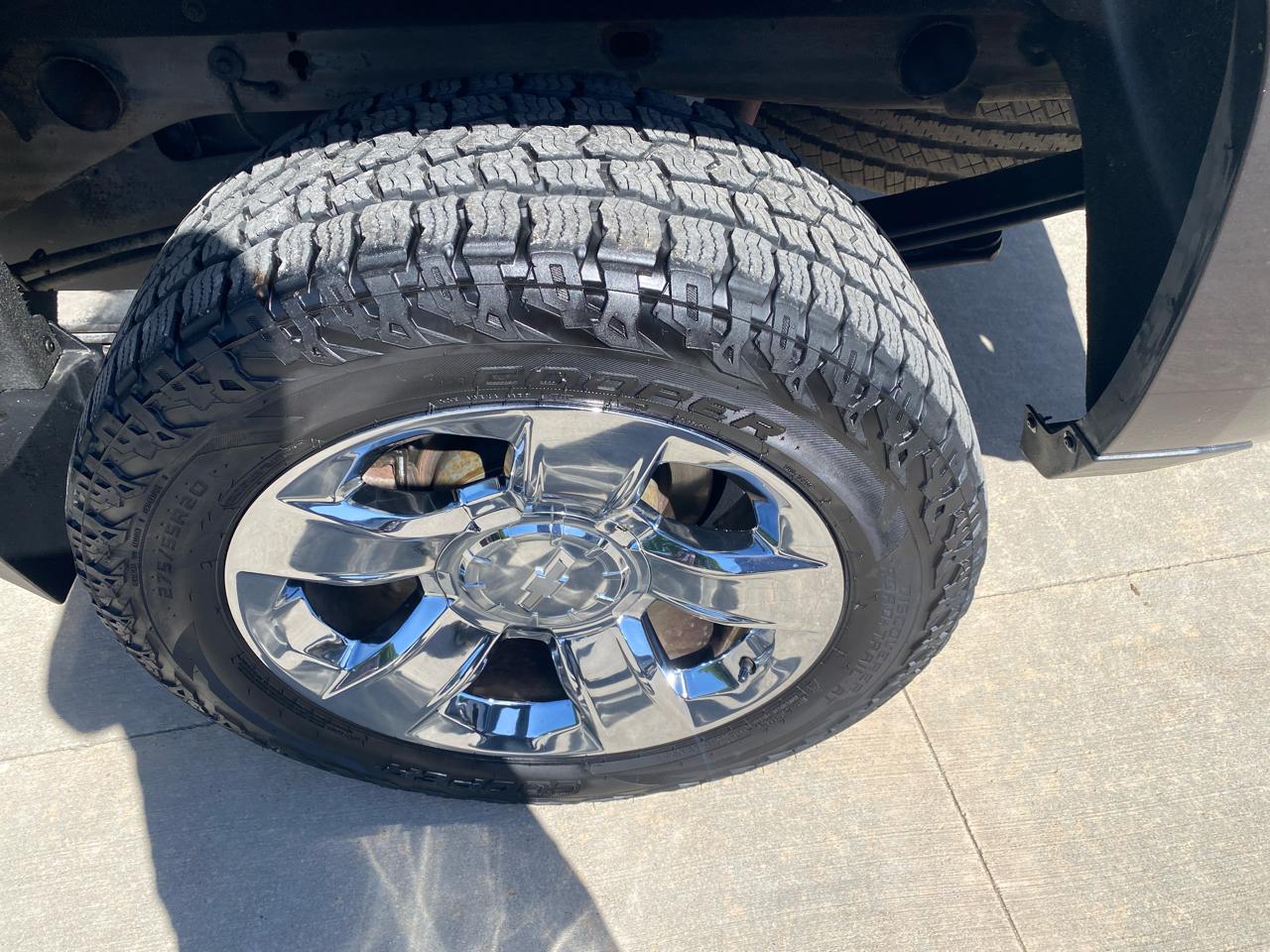 Chevrolet Silverado 1500 4WD Crew Cab 143.5" LTZ 2015