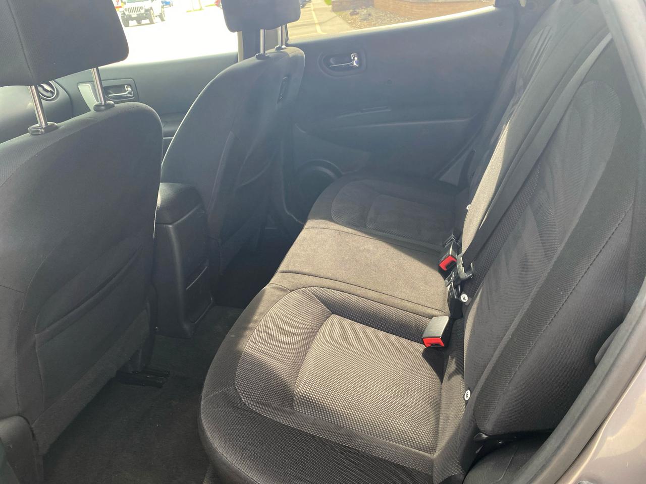 Nissan Rogue S AWD 2013