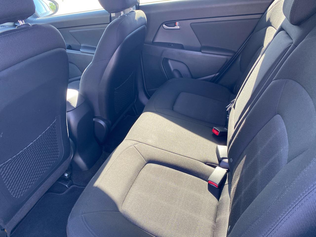 Kia Sportage LX AWD 2012