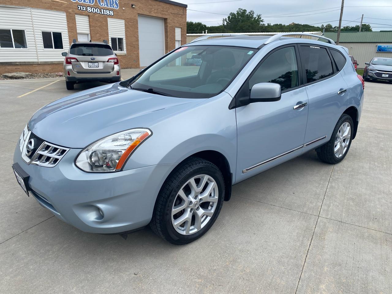 Nissan Rogue S AWD 2011