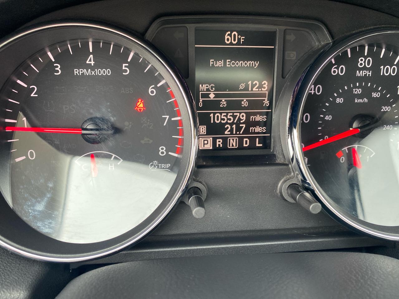 Nissan Rogue S AWD 2011
