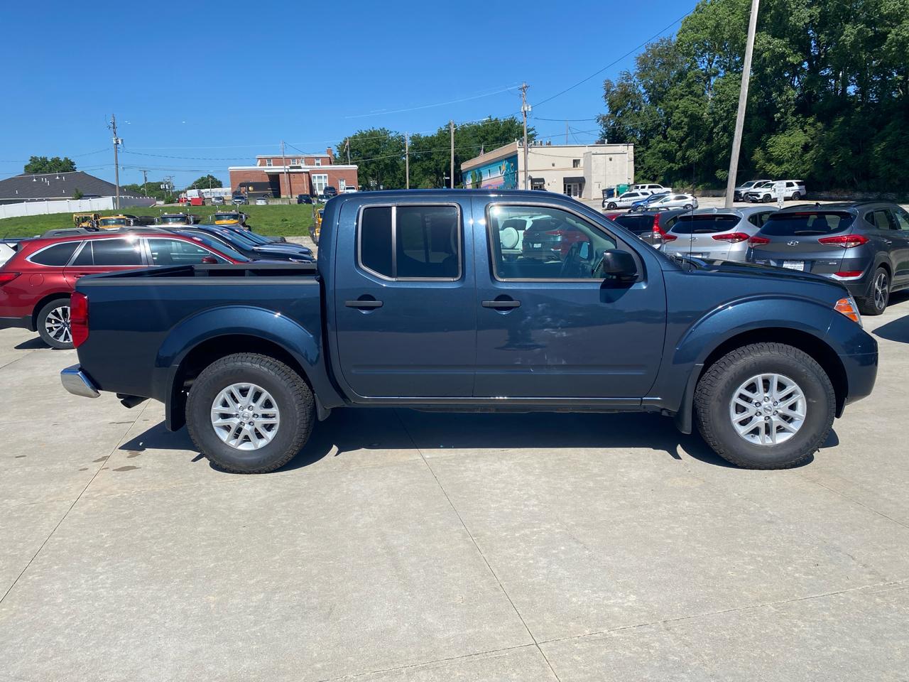 Nissan Frontier 4WD Crew Cab SWB Auto SV 2018