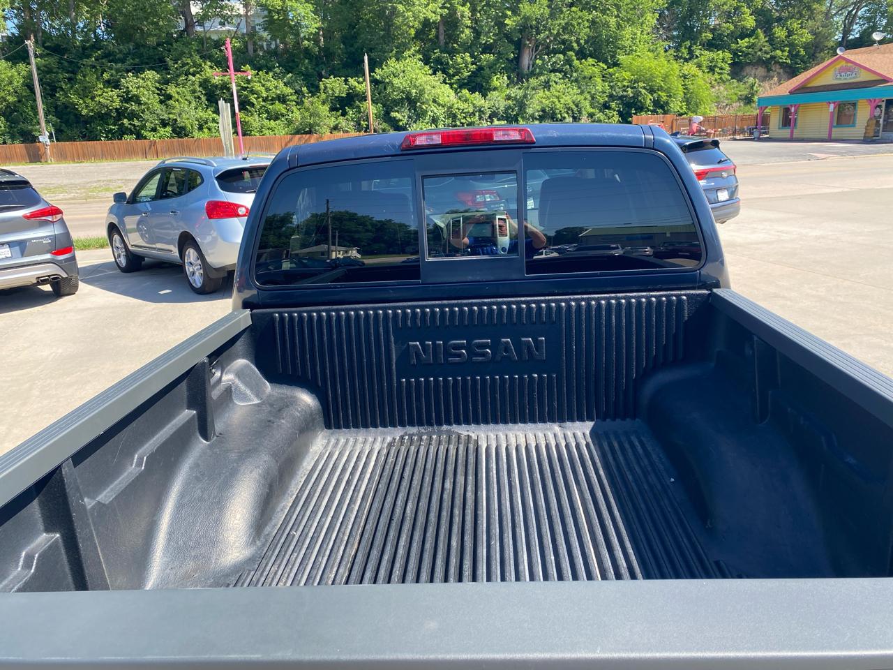 Nissan Frontier 4WD Crew Cab SWB Auto SV 2018