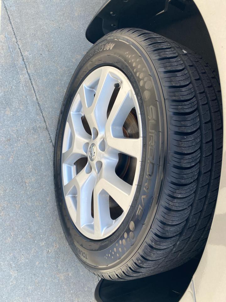 Nissan Rogue S AWD 2012