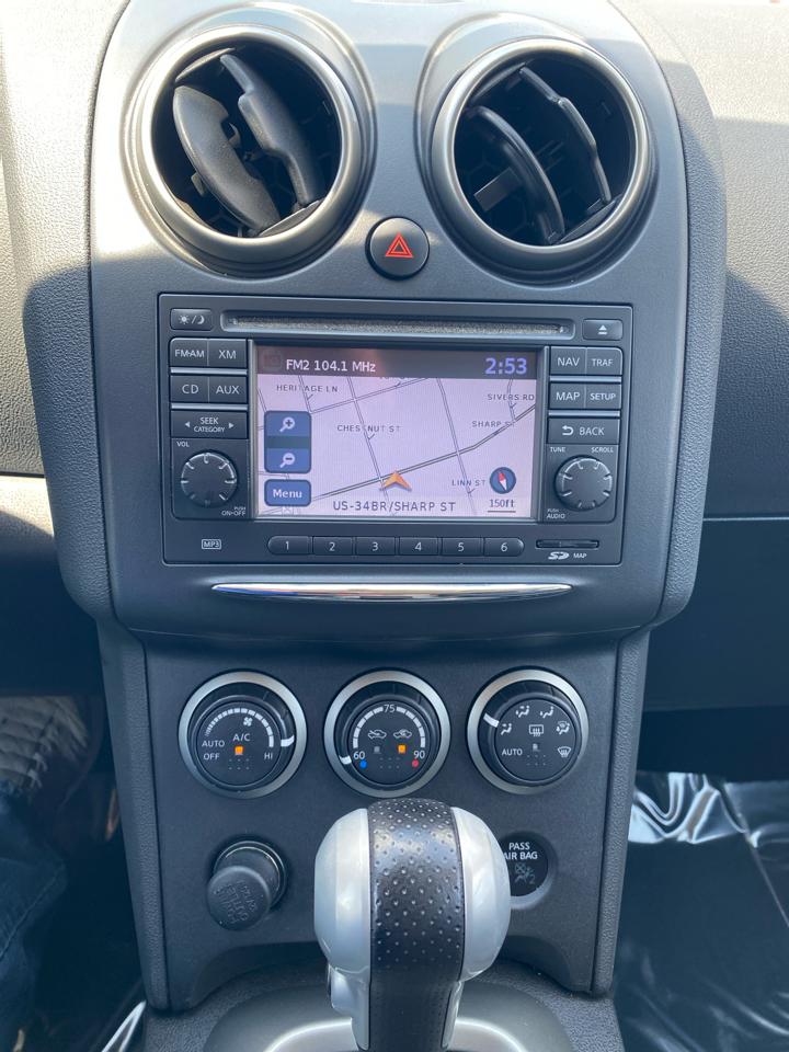 Nissan Rogue S AWD 2012