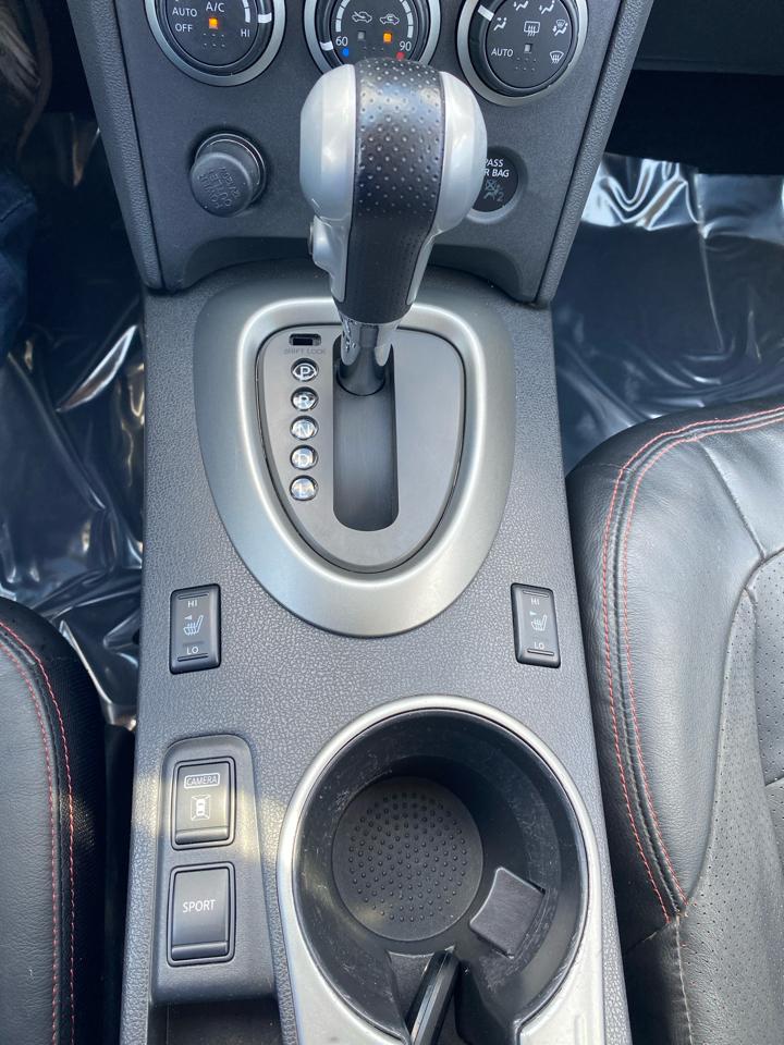 Nissan Rogue S AWD 2012