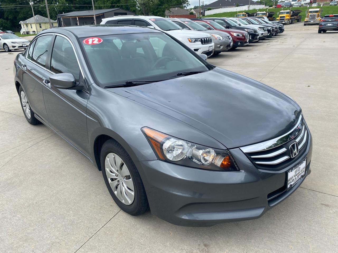Honda Accord LX sedan AT 2012