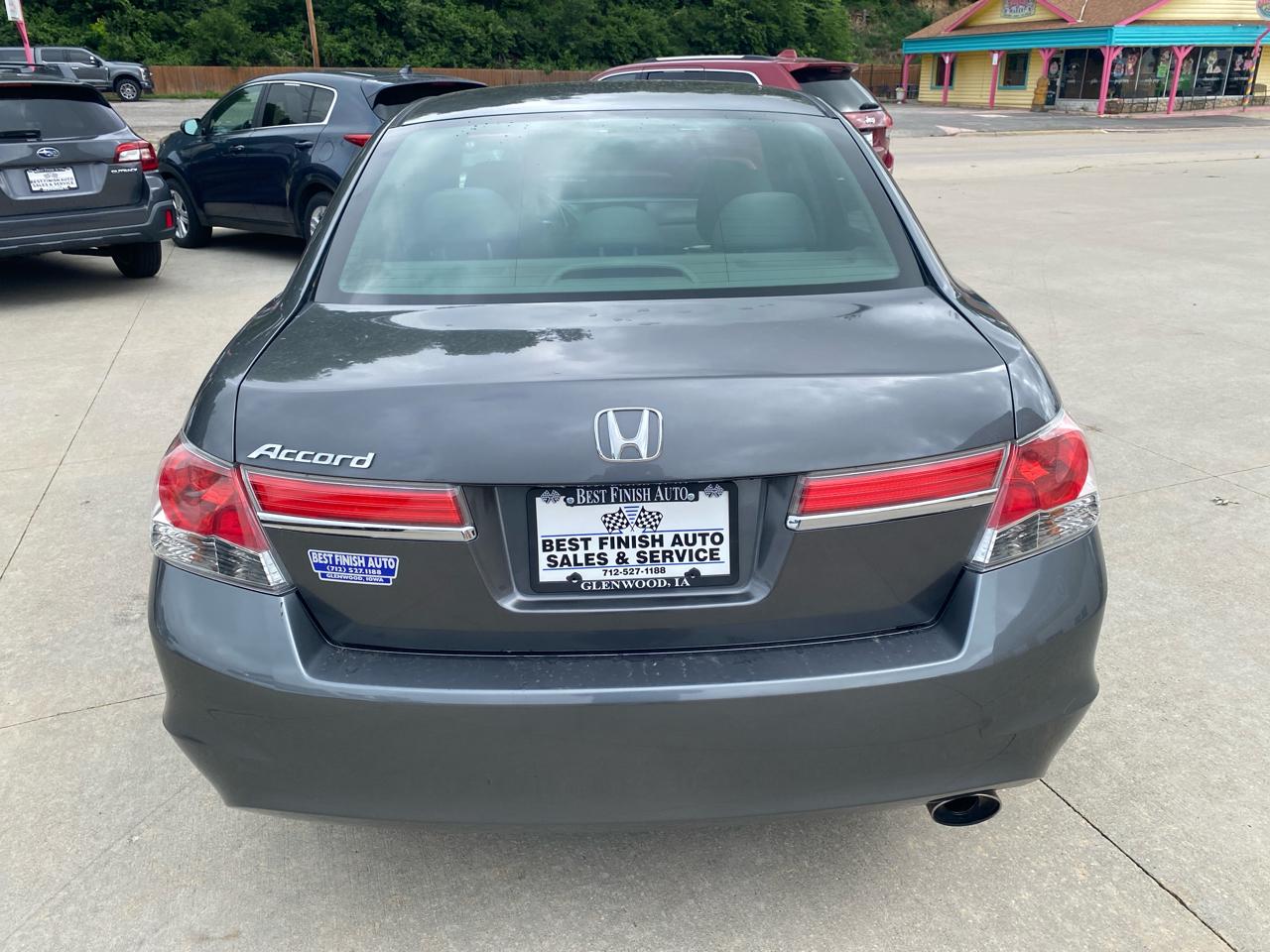 Honda Accord LX sedan AT 2012