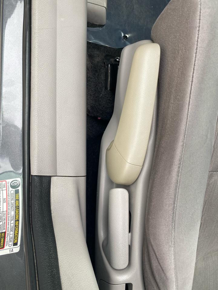 Honda Accord LX sedan AT 2012