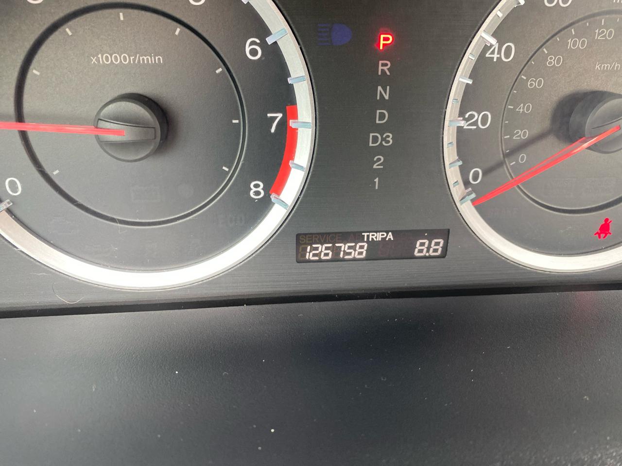 Honda Accord LX sedan AT 2012