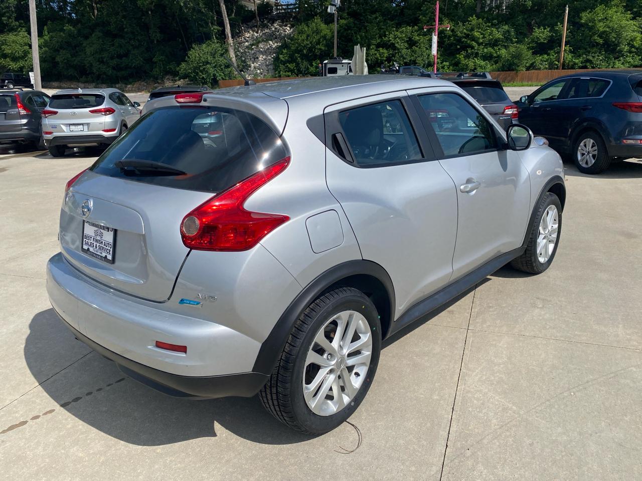 Nissan Juke S AWD 2013