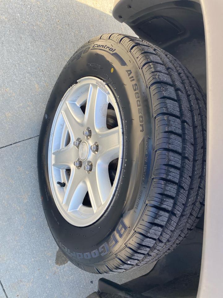 Jeep Liberty Rocky Mountain Edition 4WD 2004