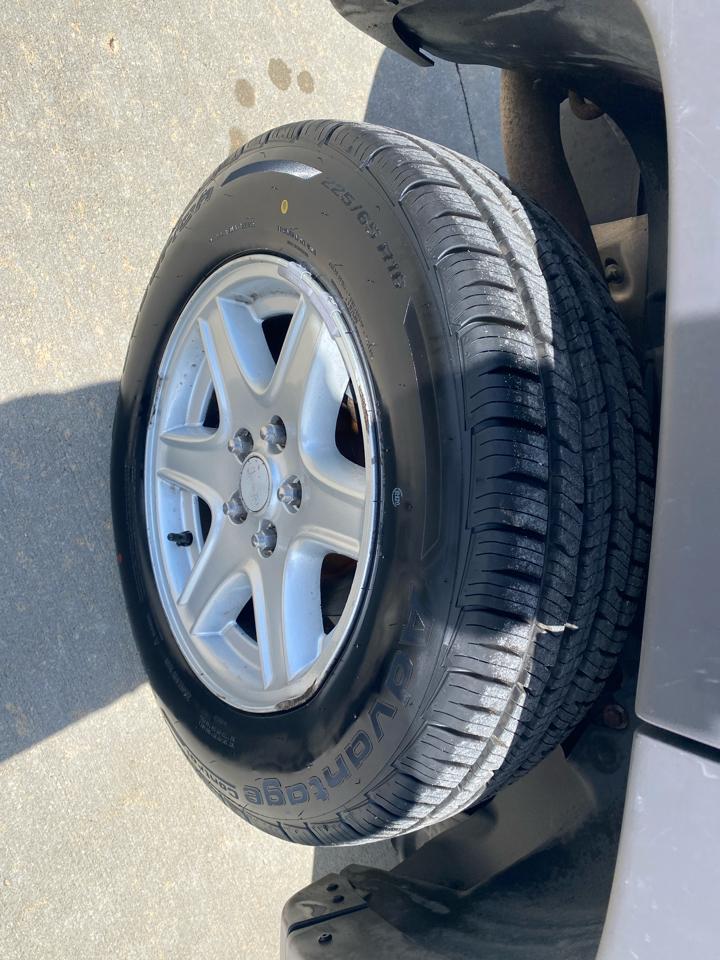 Jeep Liberty Rocky Mountain Edition 4WD 2004