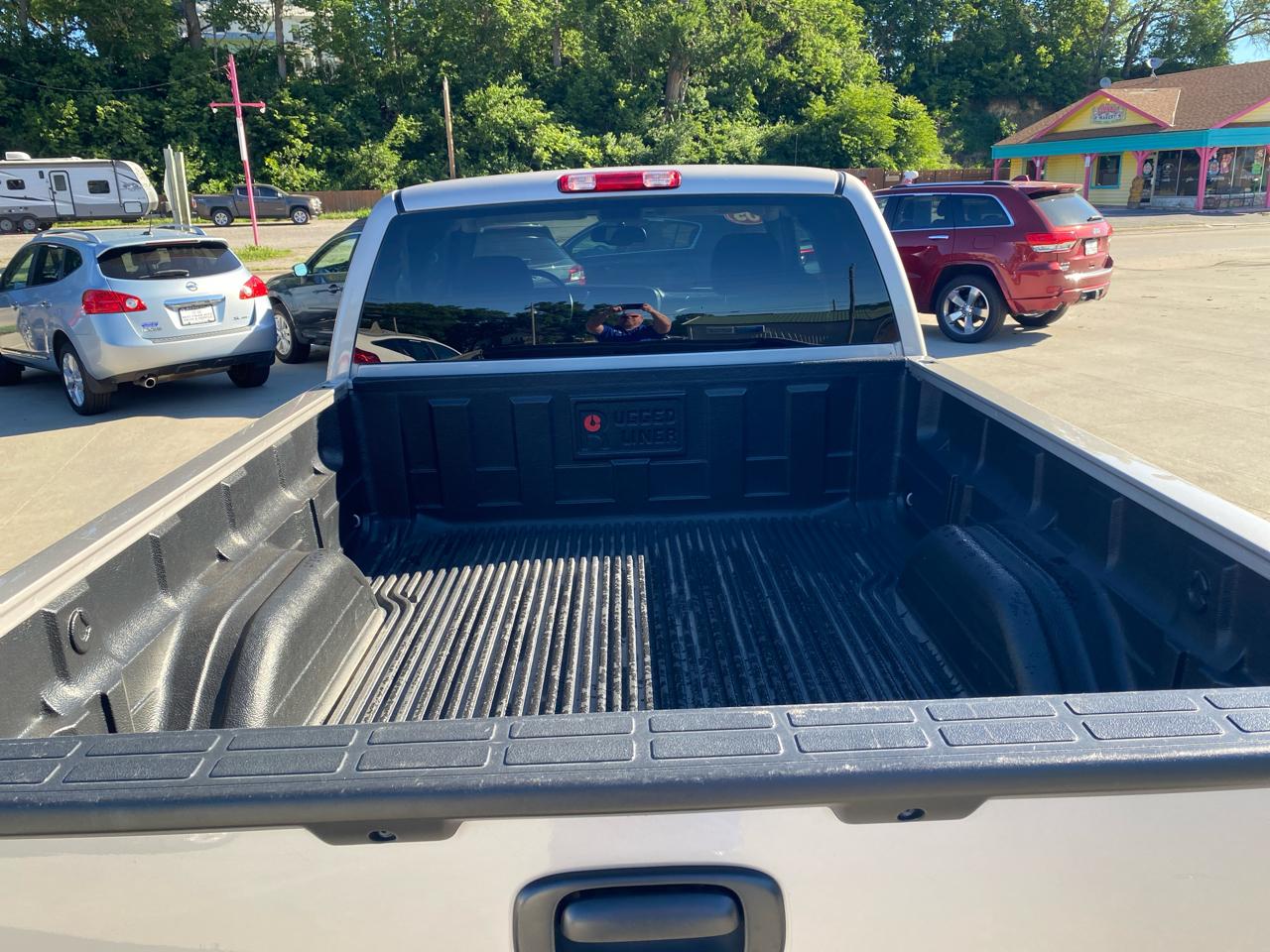 Chevrolet Silverado 1500 4dr Ext Cab 157.5" WB 4WD LS 2005