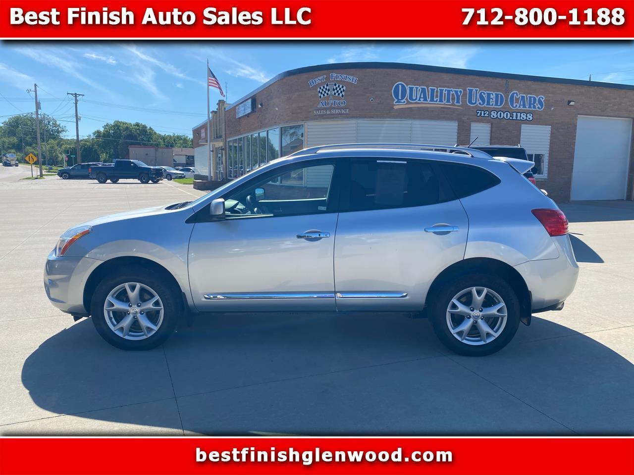 Nissan Rogue S FWD Krom Edition 2011