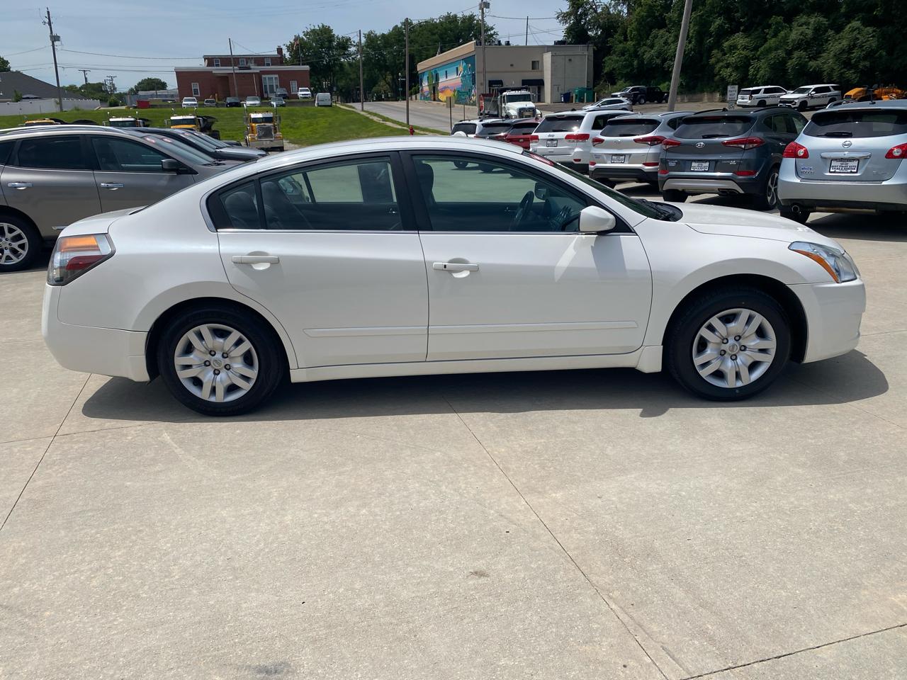 Nissan Altima 2.5 S 2011