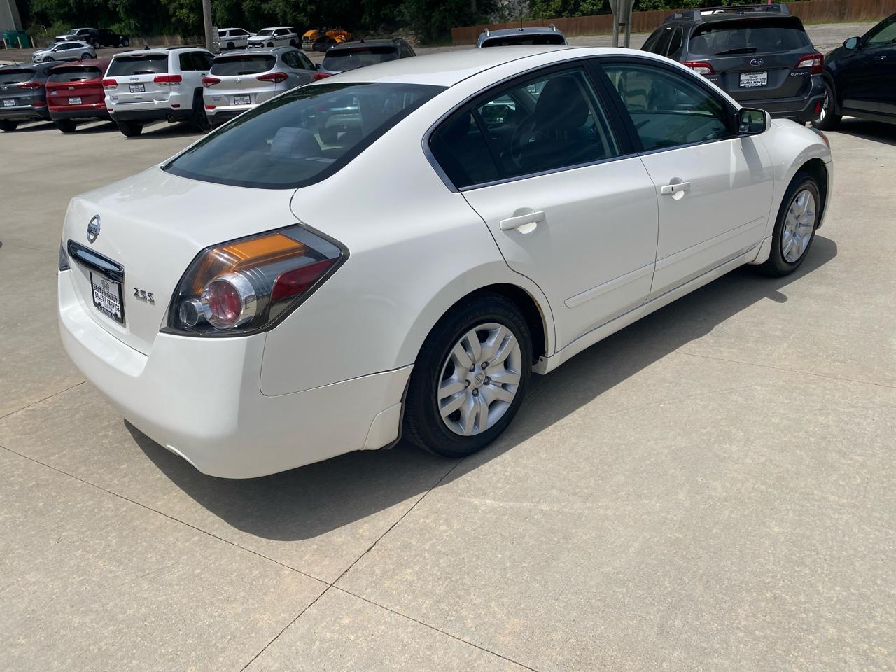 Nissan Altima 2.5 S 2011