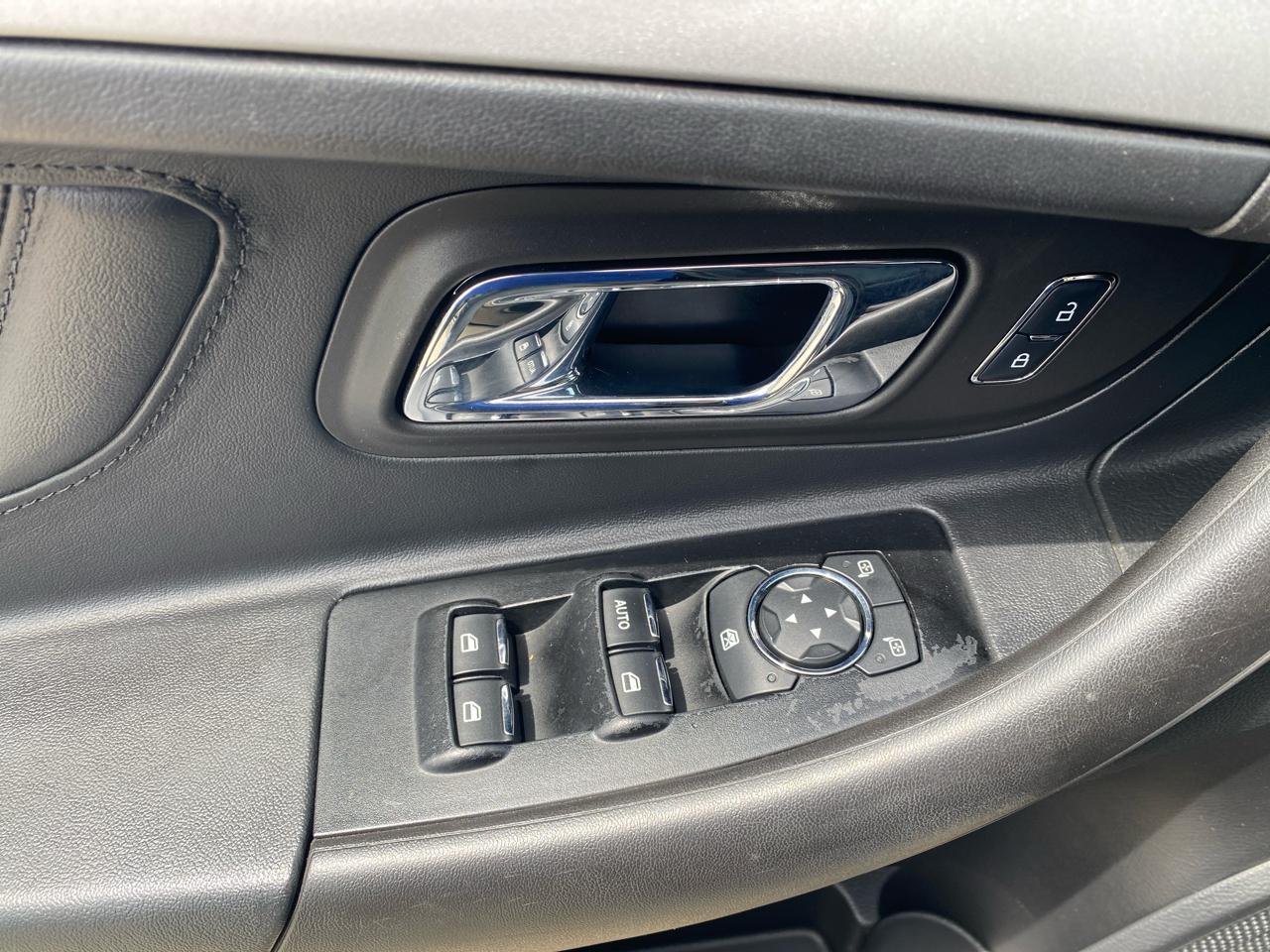 Ford Taurus SEL FWD 2015