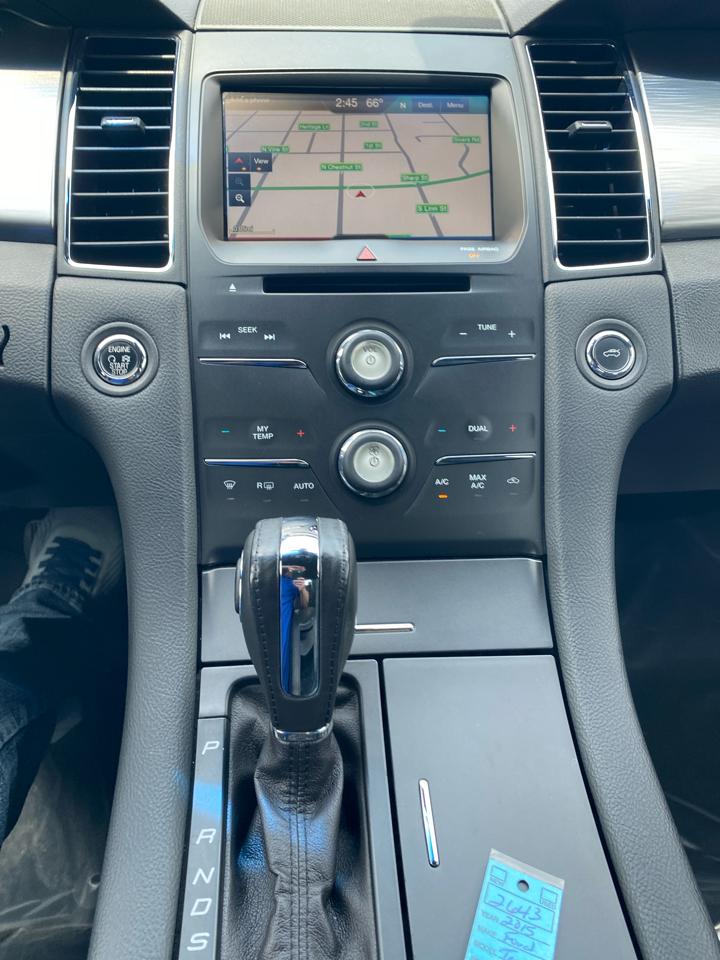 Ford Taurus SEL FWD 2015