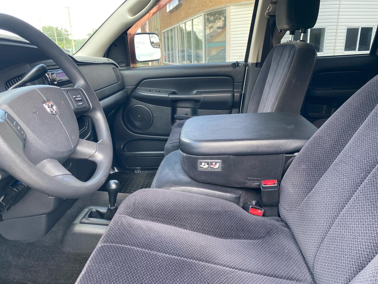 Dodge Ram 1500 Laramie Quad Cab Long Bed 4WD 2004