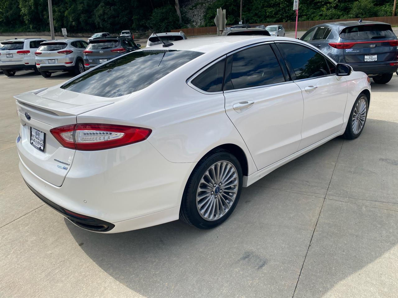 Ford Fusion Titanium AWD 2013