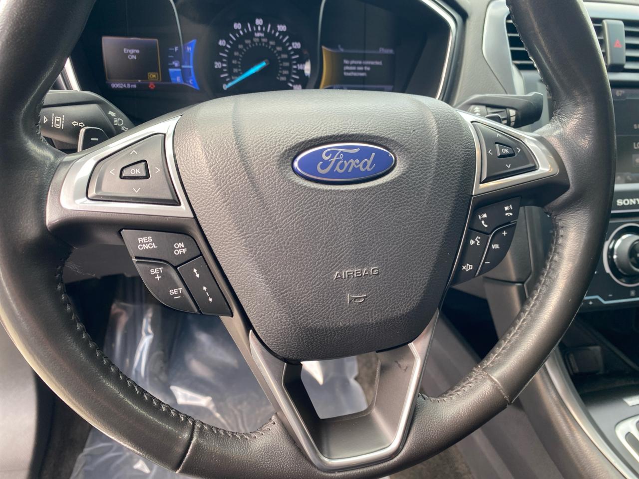 Ford Fusion Titanium AWD 2013