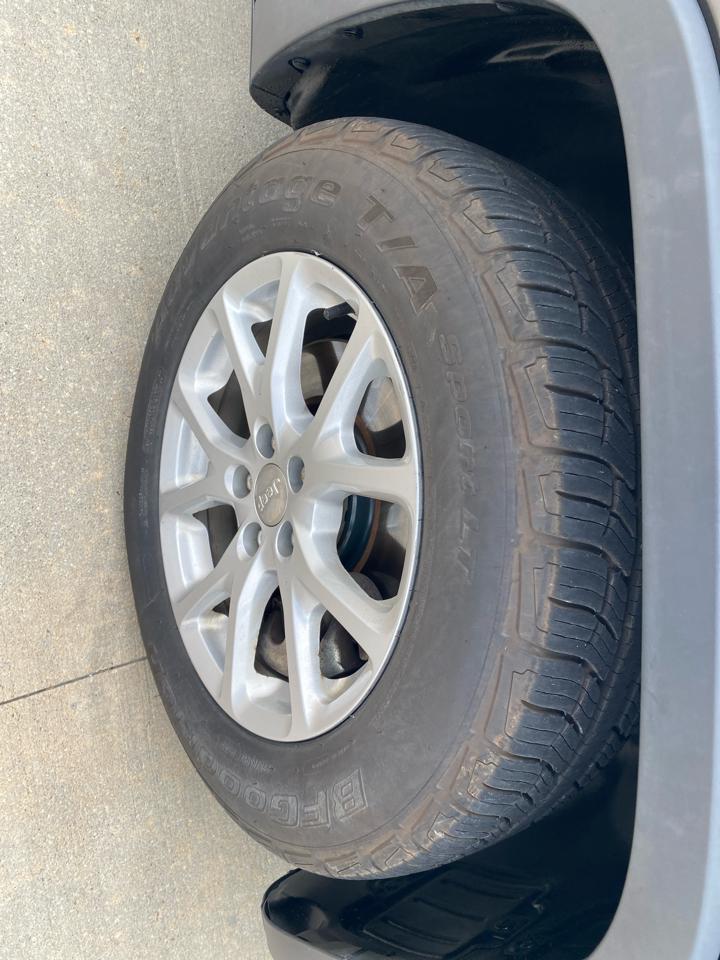 Jeep Cherokee Latitude 4WD 2014