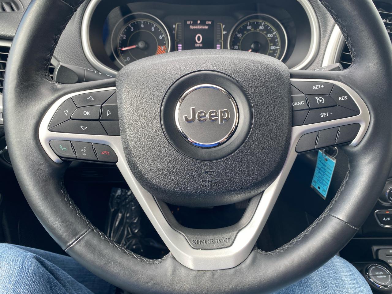 Jeep Cherokee Latitude 4WD 2014