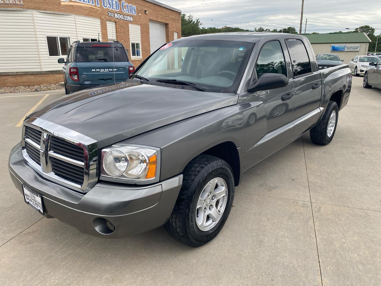 Dodge Dakota SLT Quad Cab 4WD 2006