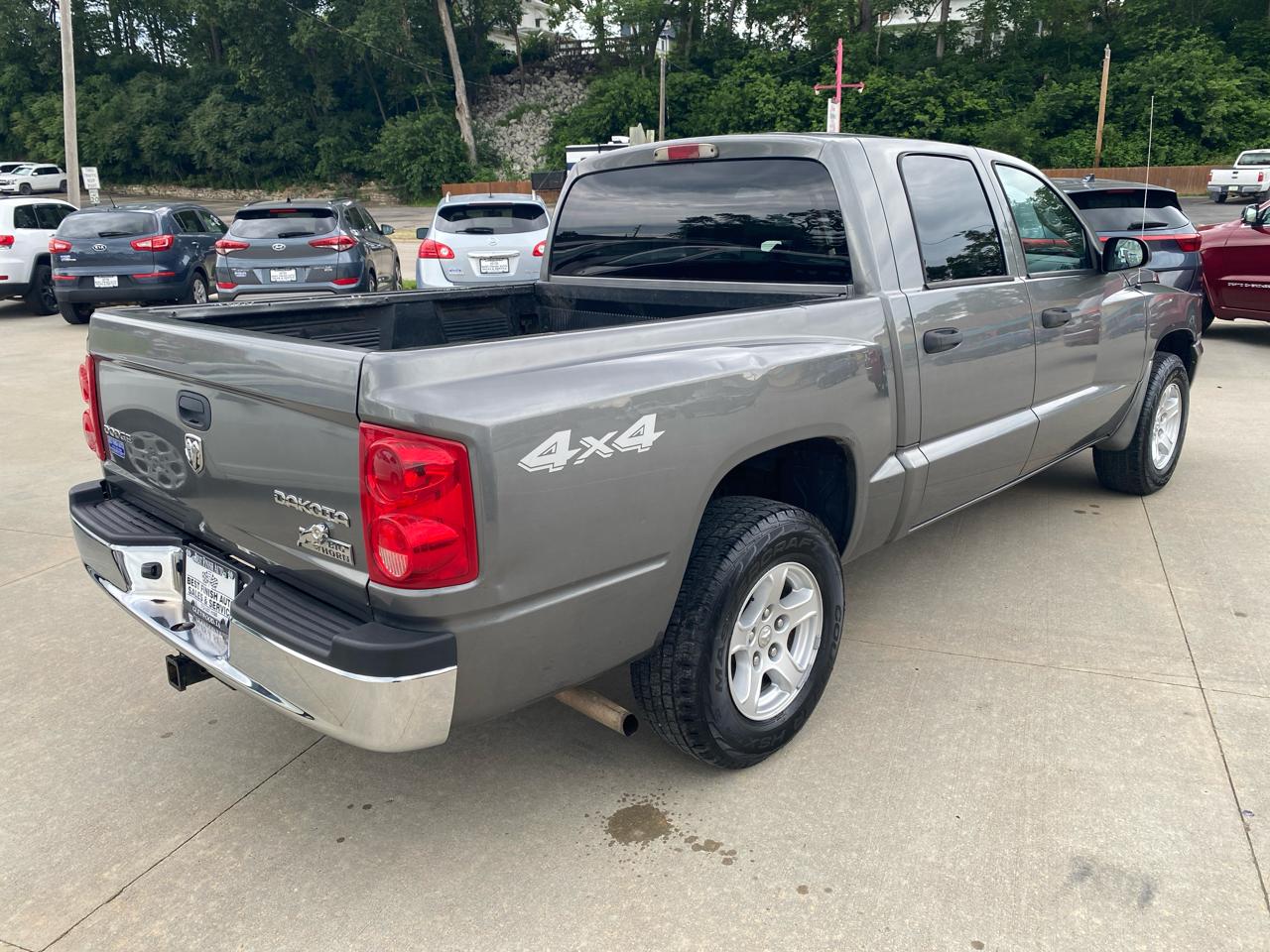 Dodge Dakota SLT Quad Cab 4WD 2006